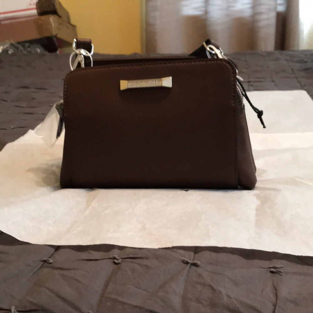 Steve Madden Blannis Crossbody Bag - Picture 2 of 6